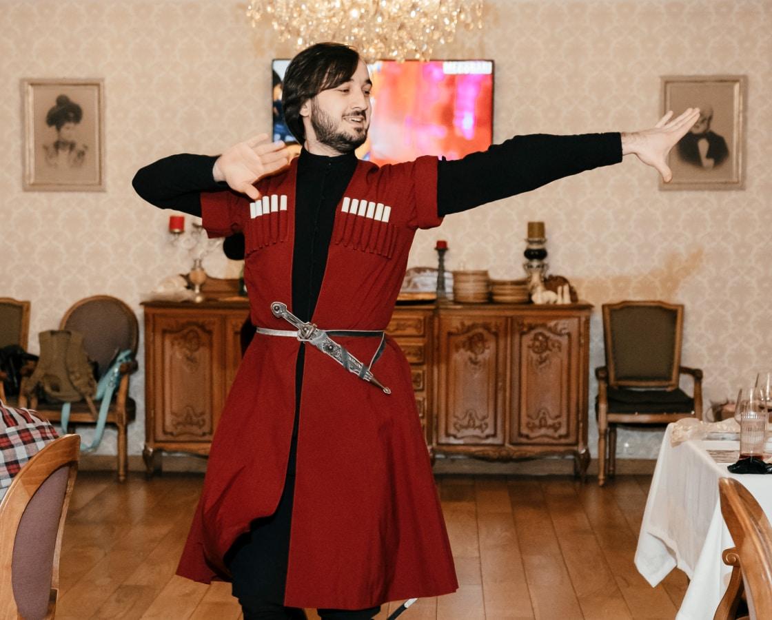 Праздничная атмосфера,  развлечения и призы